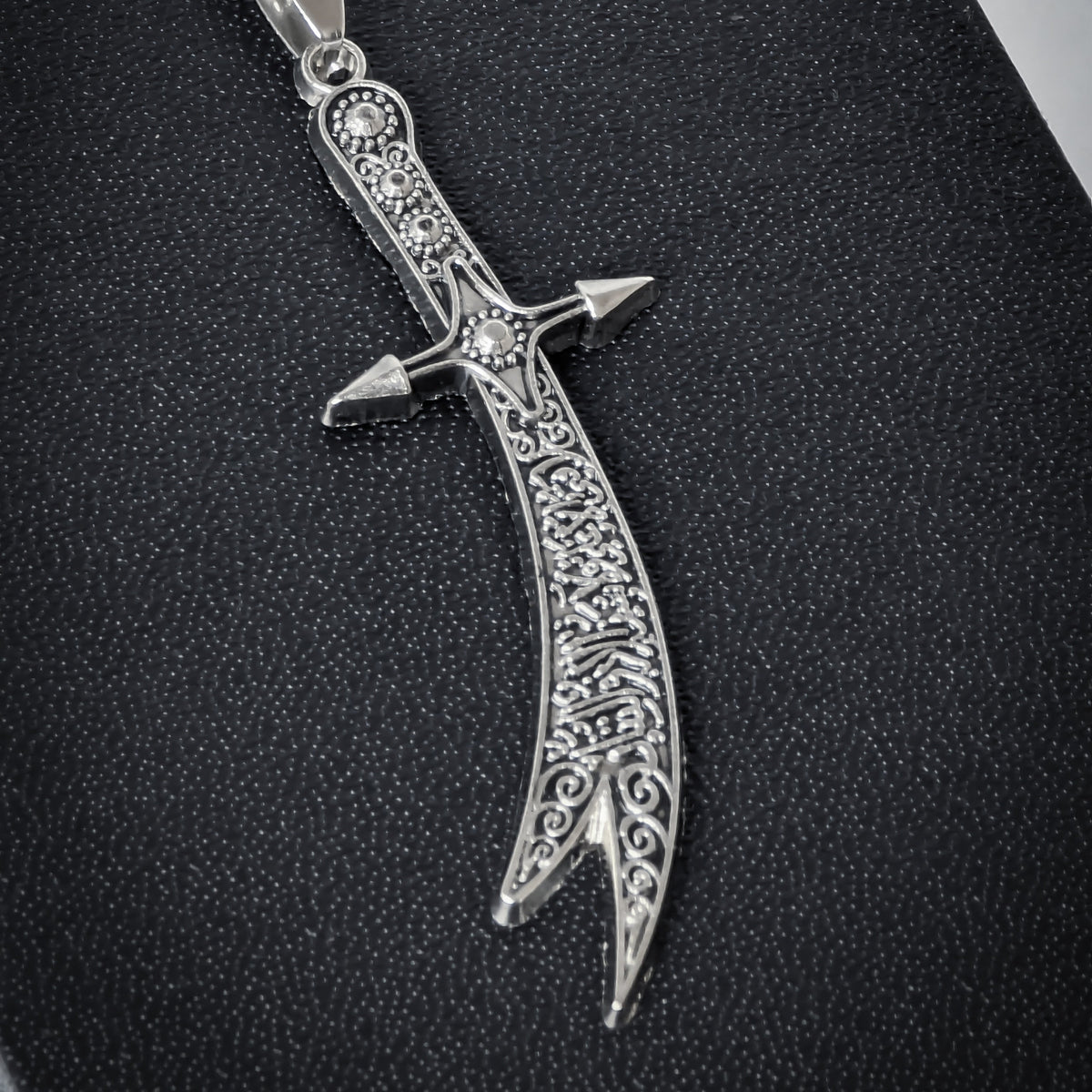 La-Fateh Illa Ali Zulfiqar Sword Pendant Necklace