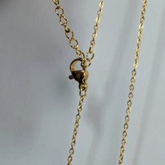 Cartier Love Pendant – Classic Circle Charm Necklace (18K Gold Plated)