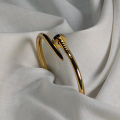 Cartier-Inspired Nail Bracelet – 18K Gold Plated Statement Bangle