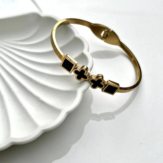 Double Clover Square Bangle – Waterproof Stainless Steel